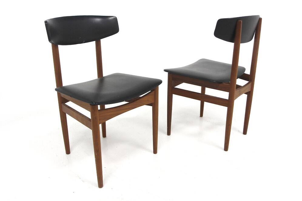Set of 2 Scandinavian chairs in teak and imitation leather, Denmark, 1960