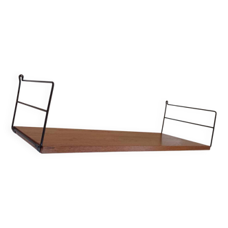 String style shelves