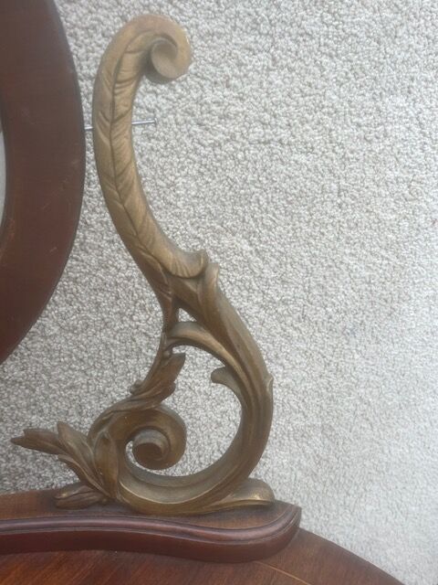 1900s period hairdresser