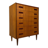 1960s Vintage Minimalistic Mid-Century Danish Teak Dresser