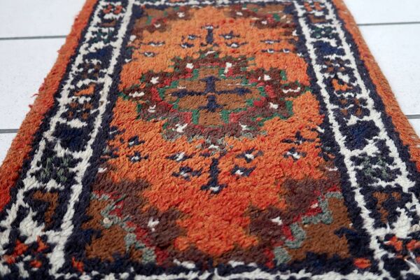 Tapis vintage du Moyen-Orient Hamadan fait main en laine – 41 x 58 cm années 1970