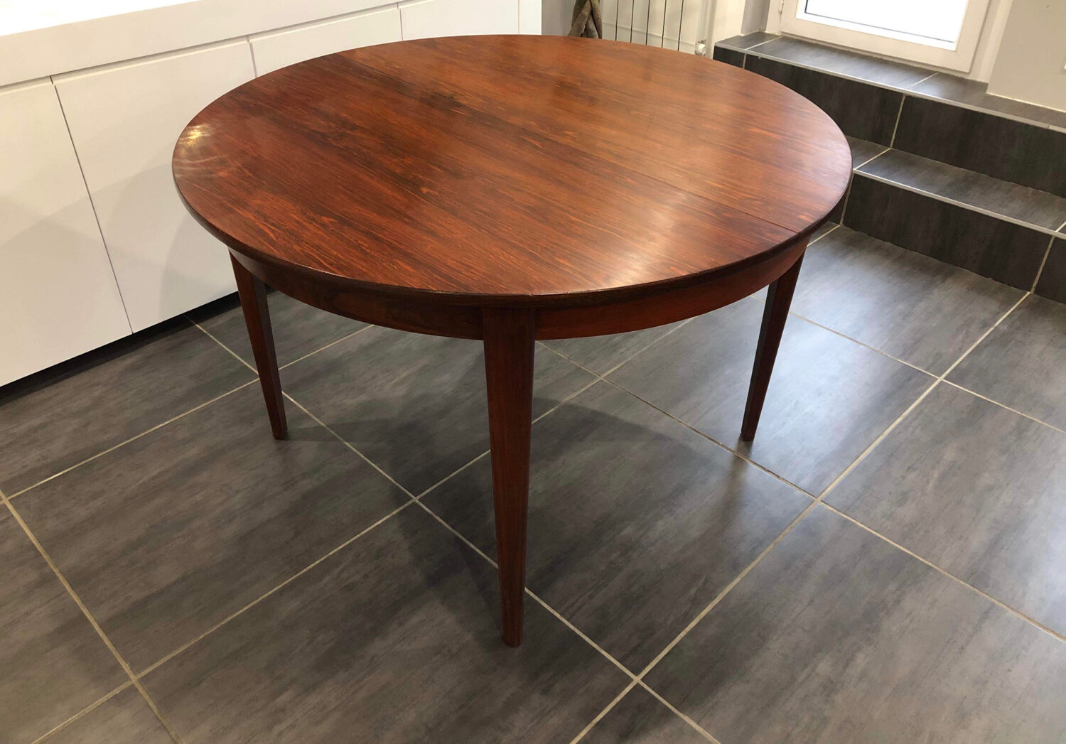 Scandinavian extendable rosewood round table, 1960s