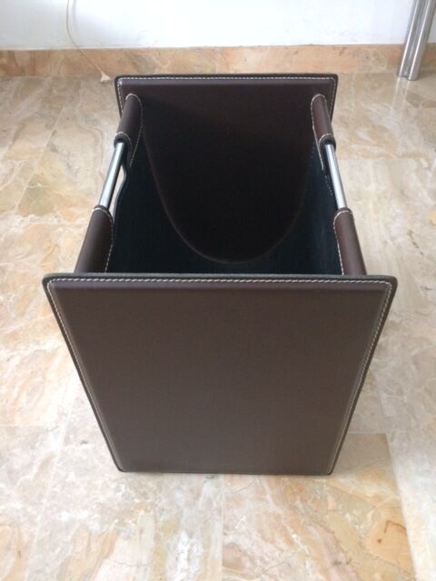 Leather magazine door Cattelan Italy