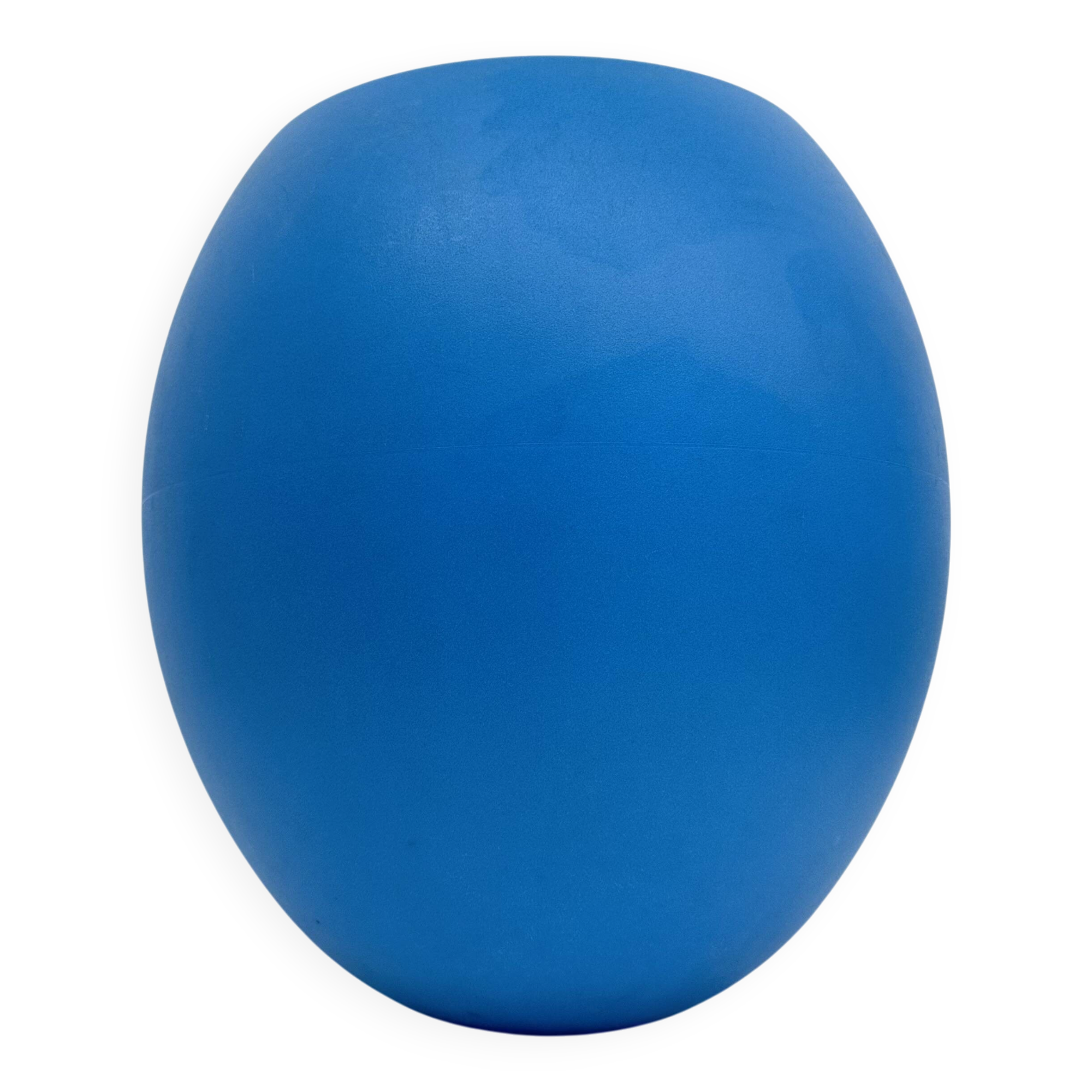 Tumbly Balance stool by de Vorm  blue plastic