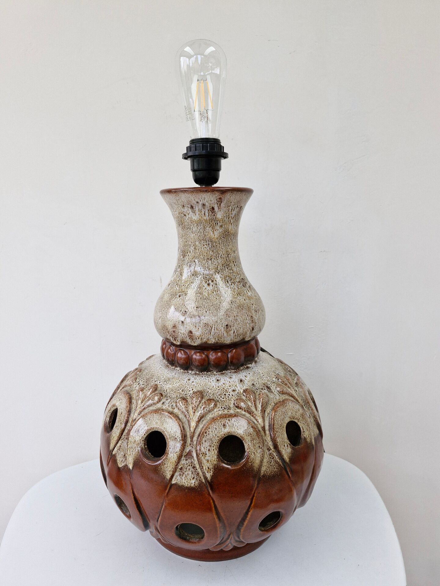 Vintage 60-70's sun lamp ceramic fat lava style functional