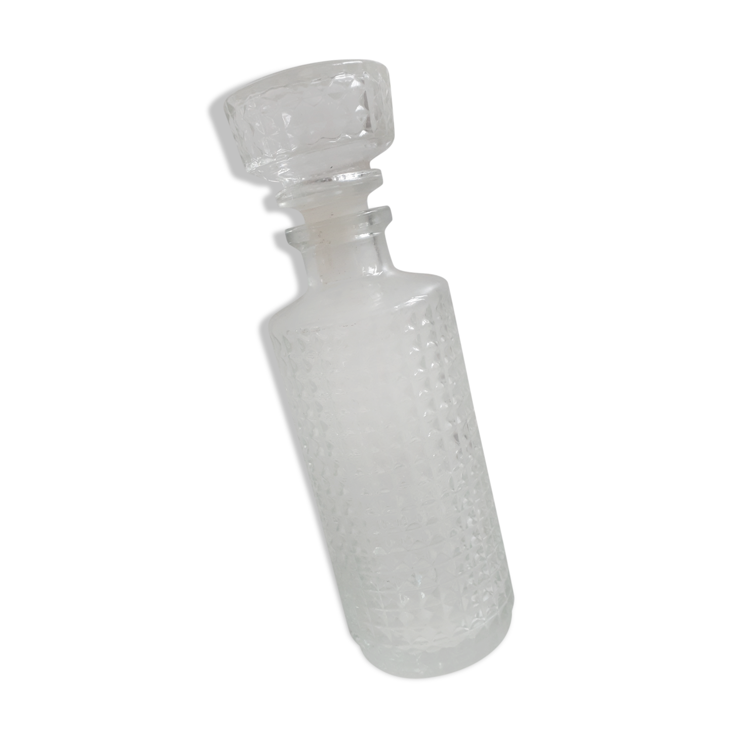 Round whiskey carafe