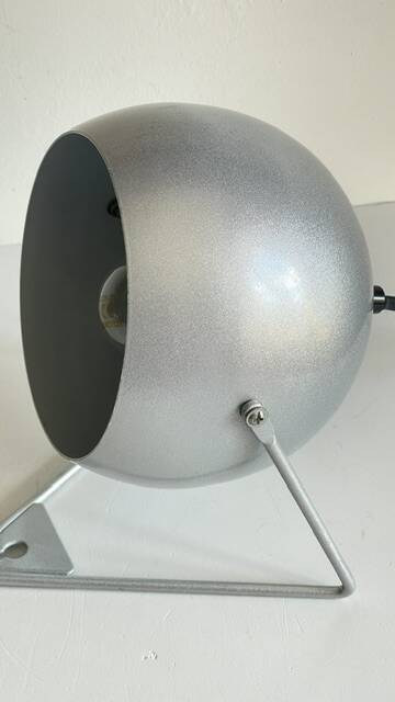 BULB Shape LAMP 90s
