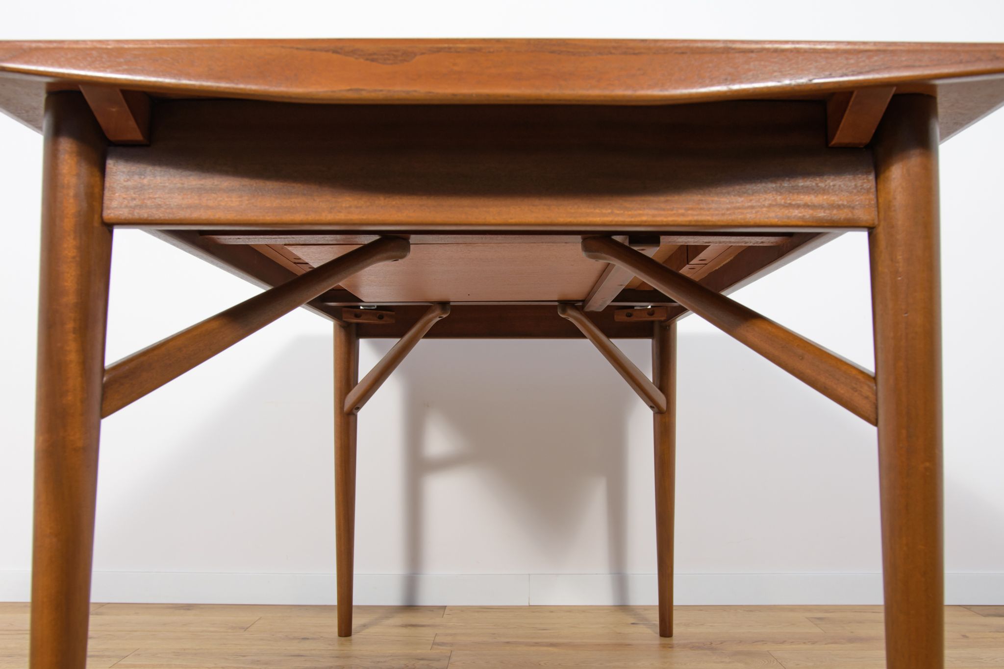 Table à manger en teck extensible du milieu du siècle Everest, années 1960