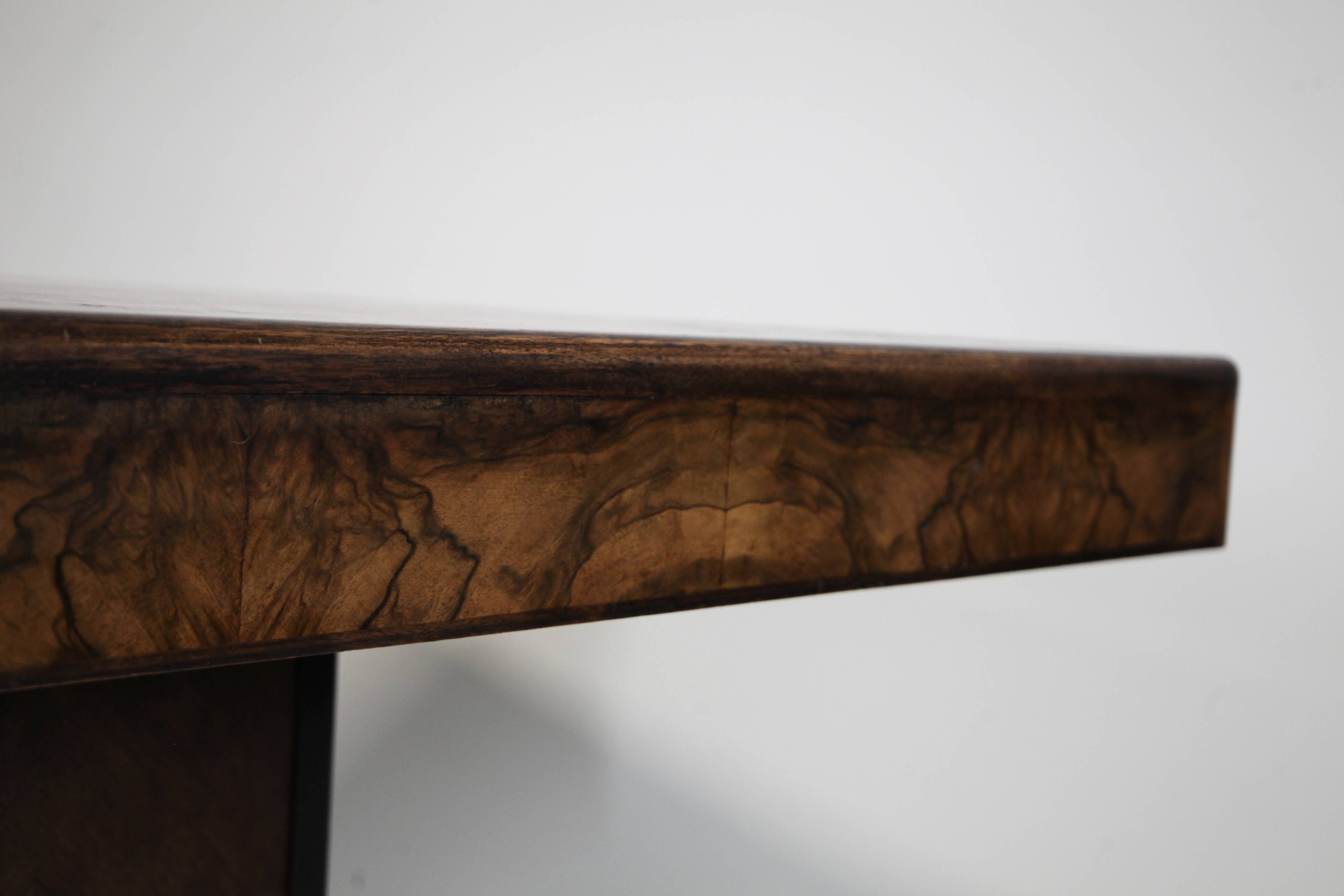 Art Deco Dining Table in Walnut Burl, 1930s