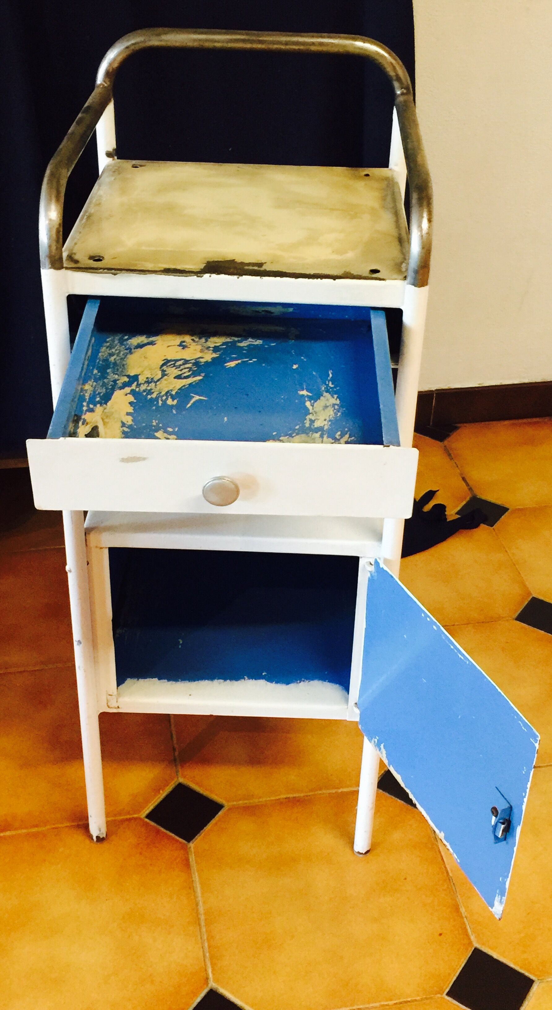 Boarding school years 50 metal bedside