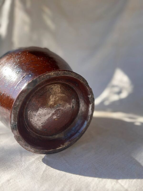 Pot en grès français du XIXe siècle