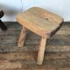 Paire de tabourets brutaliste tripode desgin brut