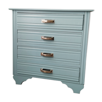 Vintage chest of drawers