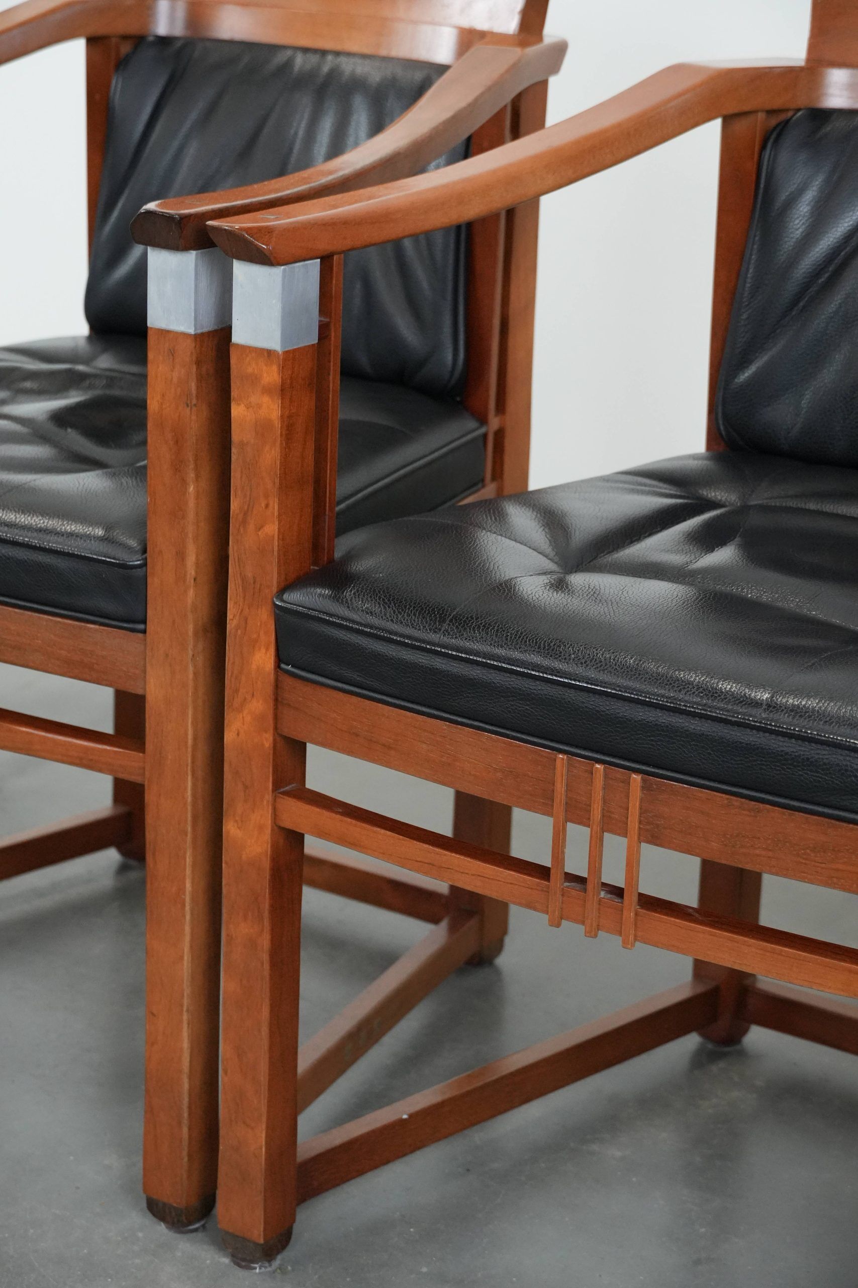 Set of 4 luxury black leather Art Deco dining chairs with armrests