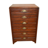 Chest of drawers