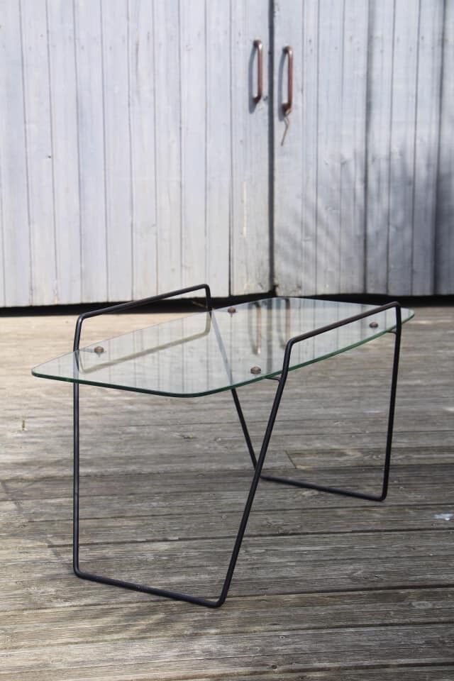 Modernist coffee table France 1950