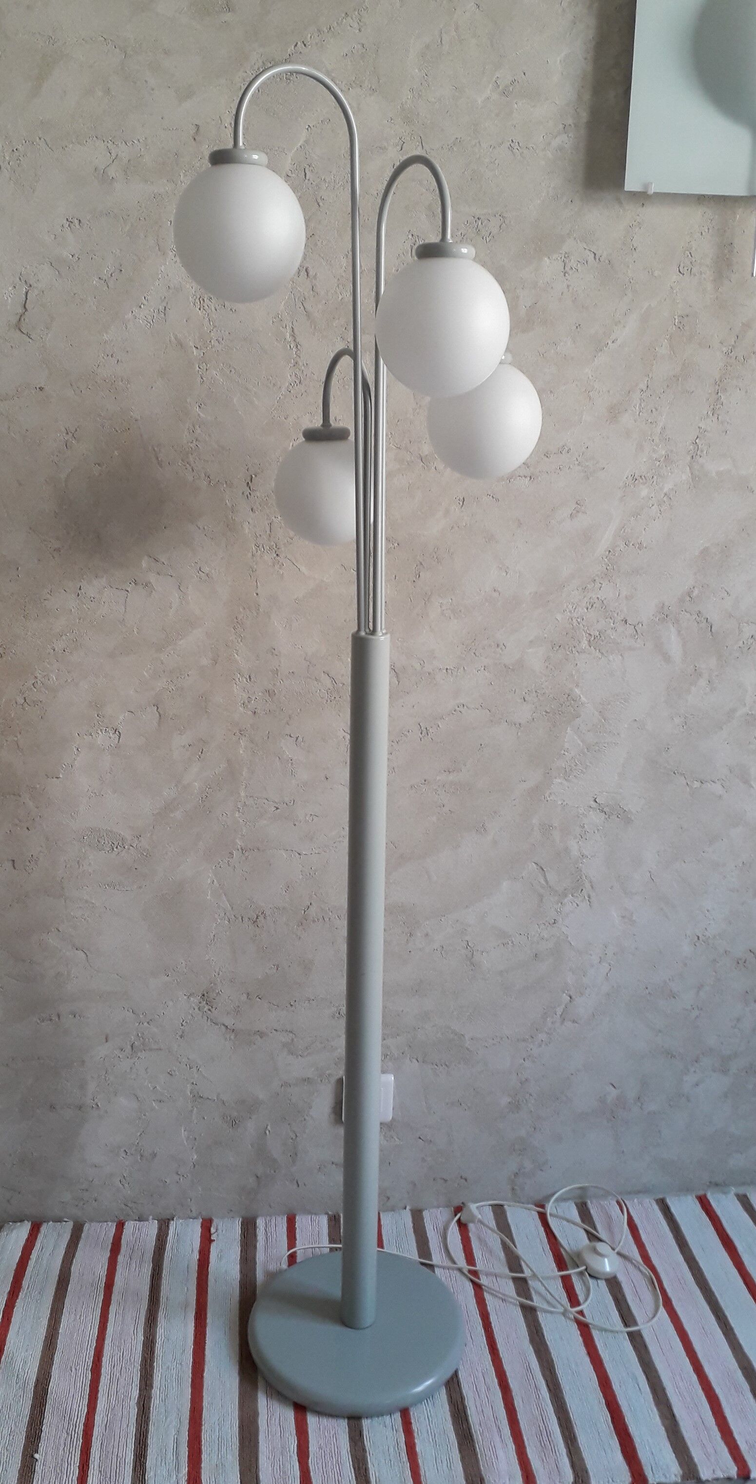 Floor lamp 4 white opaline muds