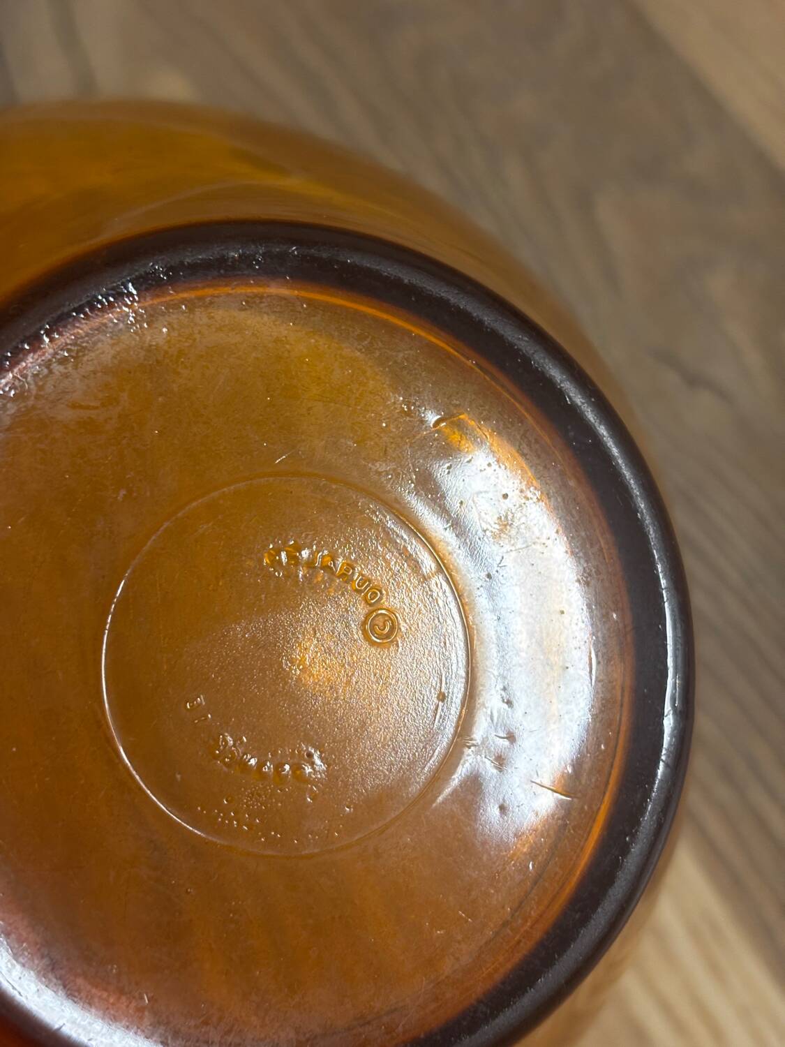 Vintage set of 4 amber brown Duralex bowls and véréco.