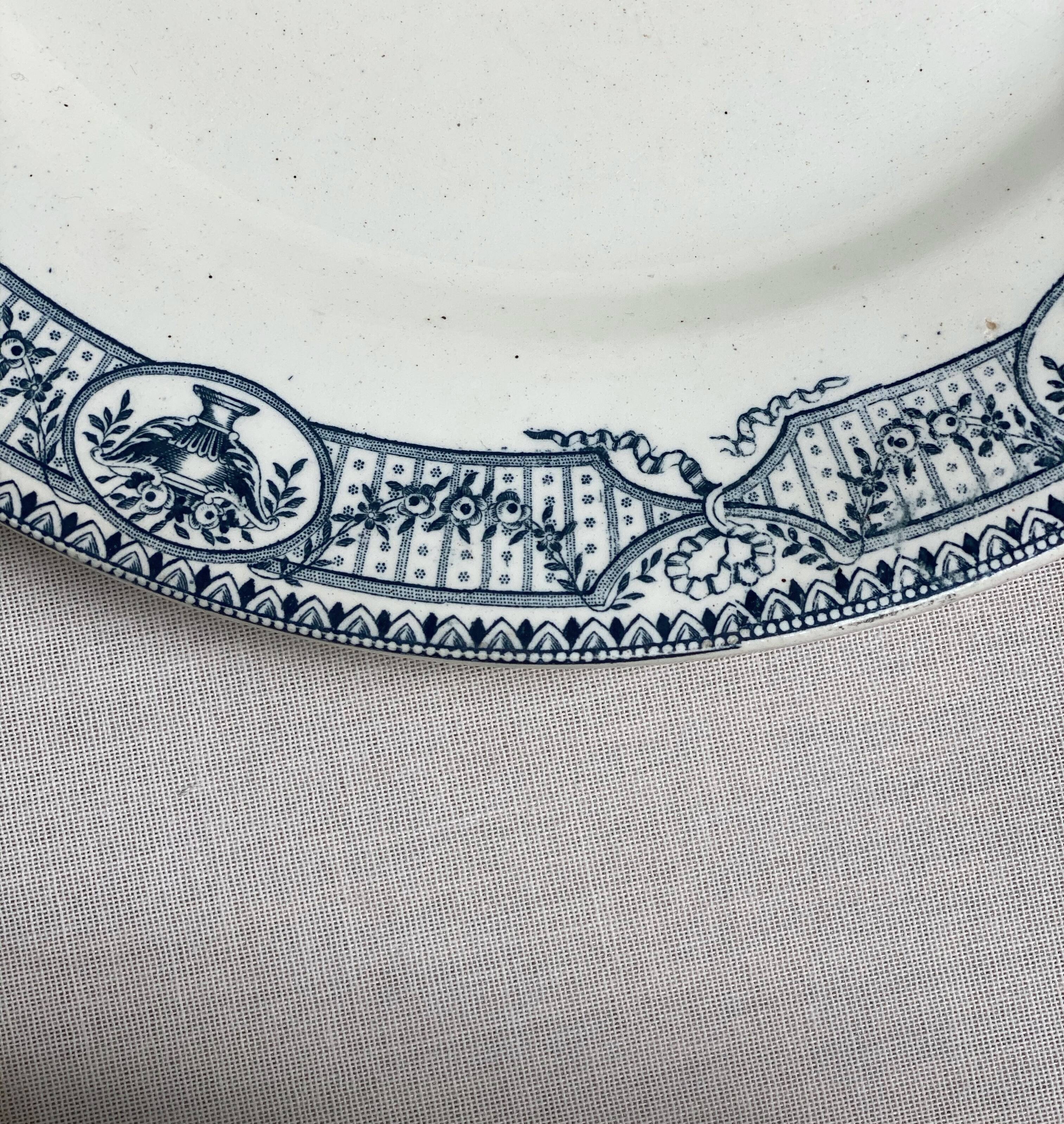 Soup pot iron earth Salins