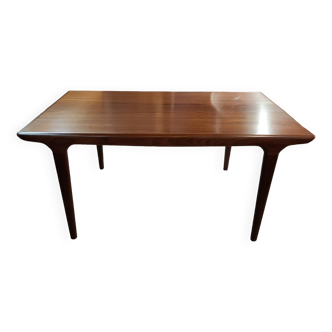 Teak dining table, Johannes Andersen for Uldum