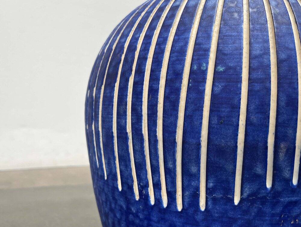 Large floor vase in ceramic from a German studio, mid-century, 1960s.
