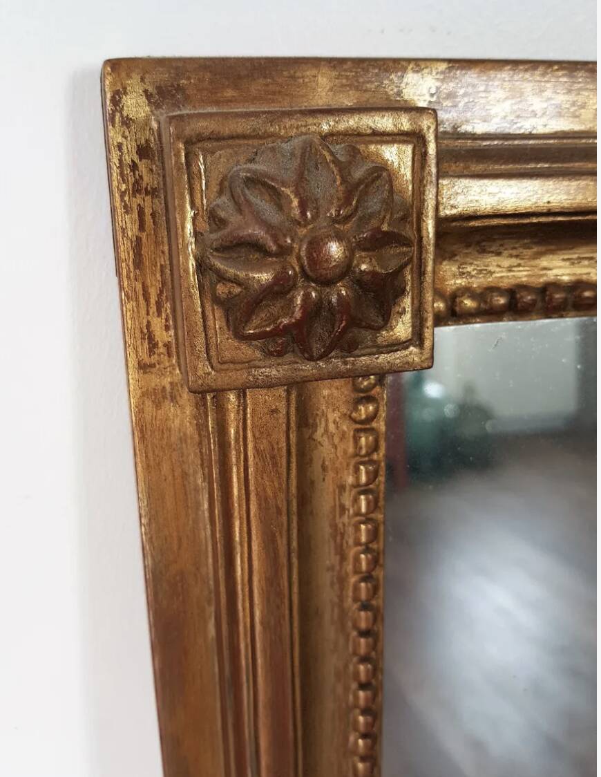 Antique mirror with a gilded wooden frame 81x59cm