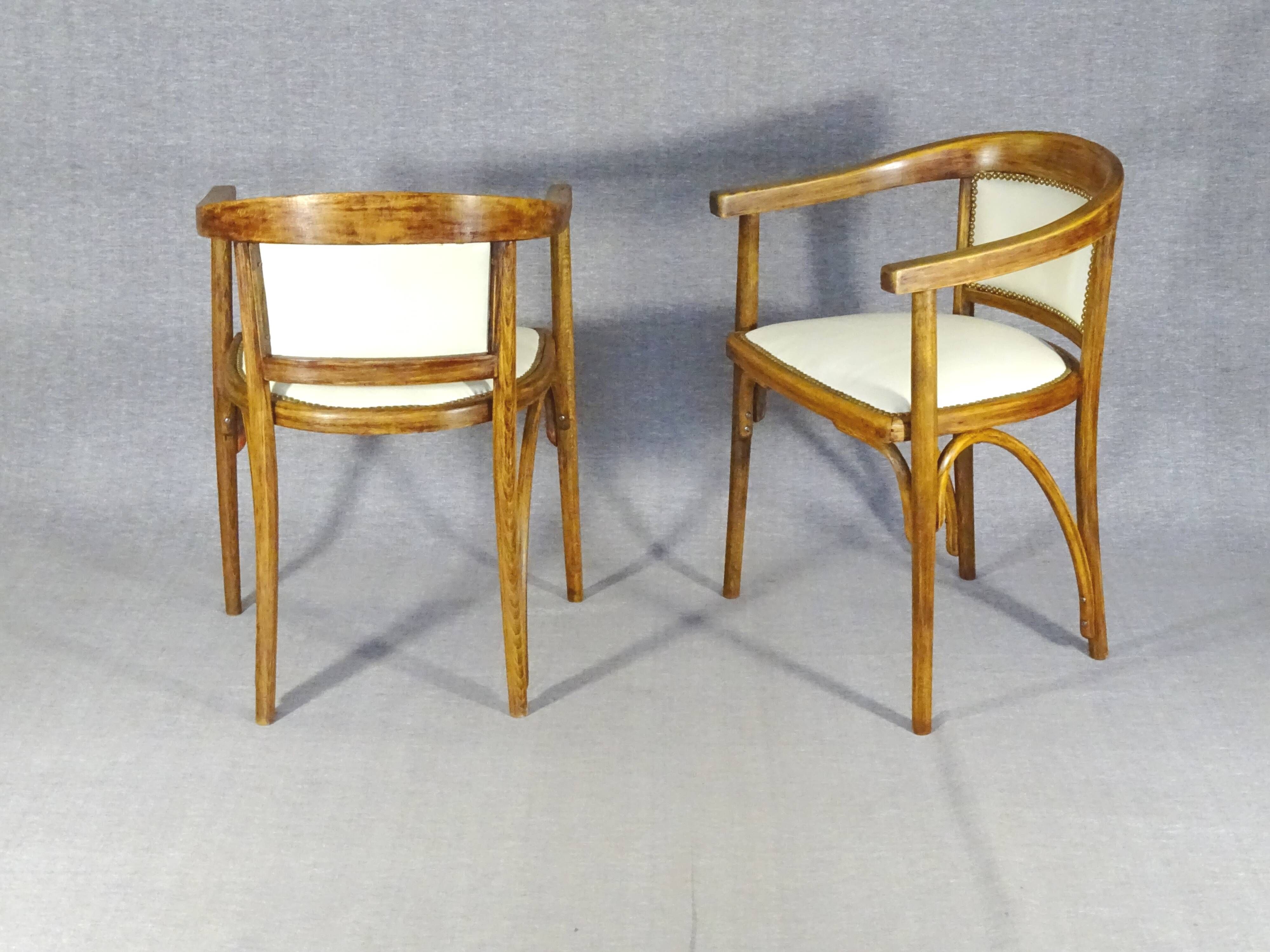 Two Art Deco Fischel armchairs upholstered in cream leather - 1925 - No Thonet