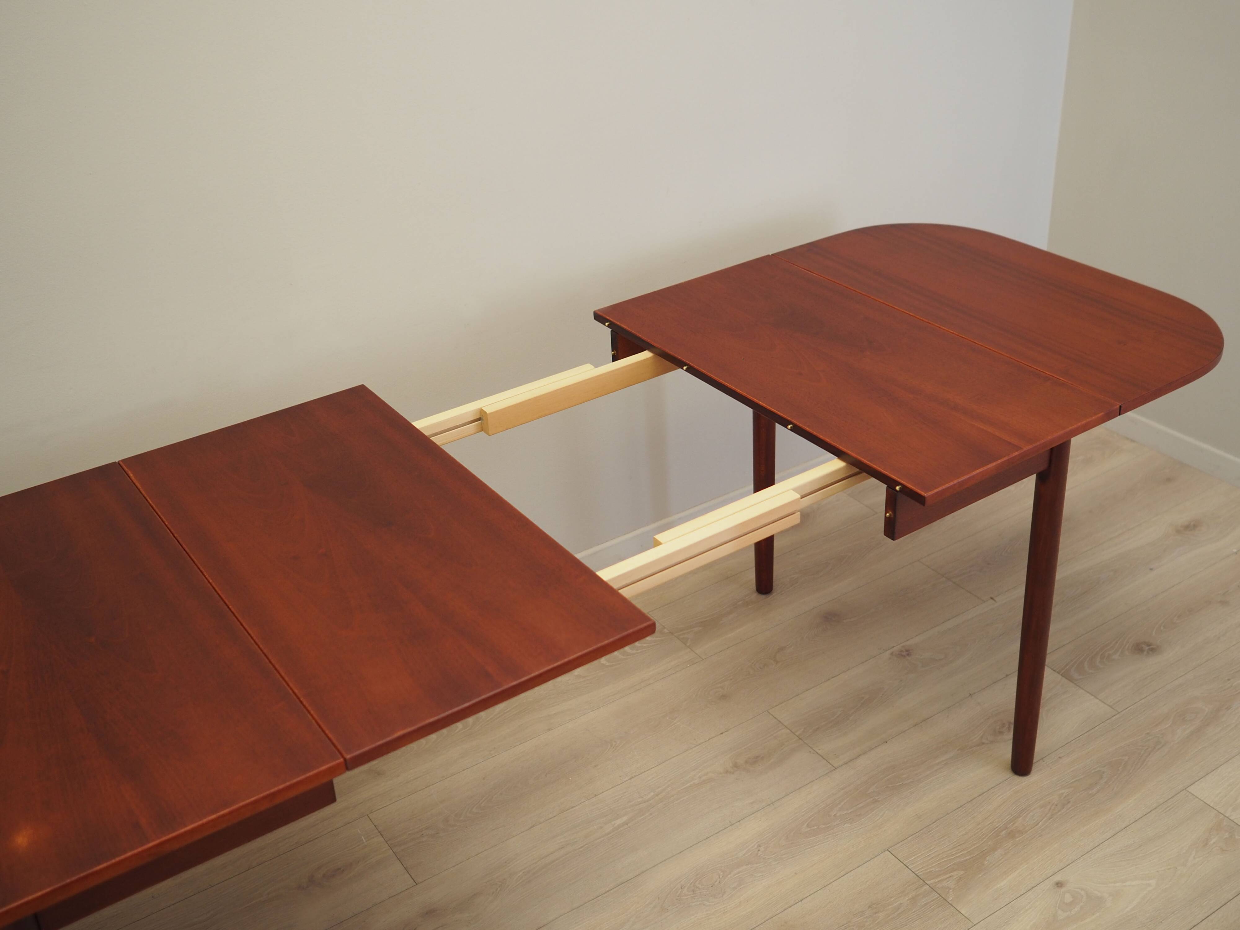 Mahogany table, Danish design, 1970s, production: Denmark
