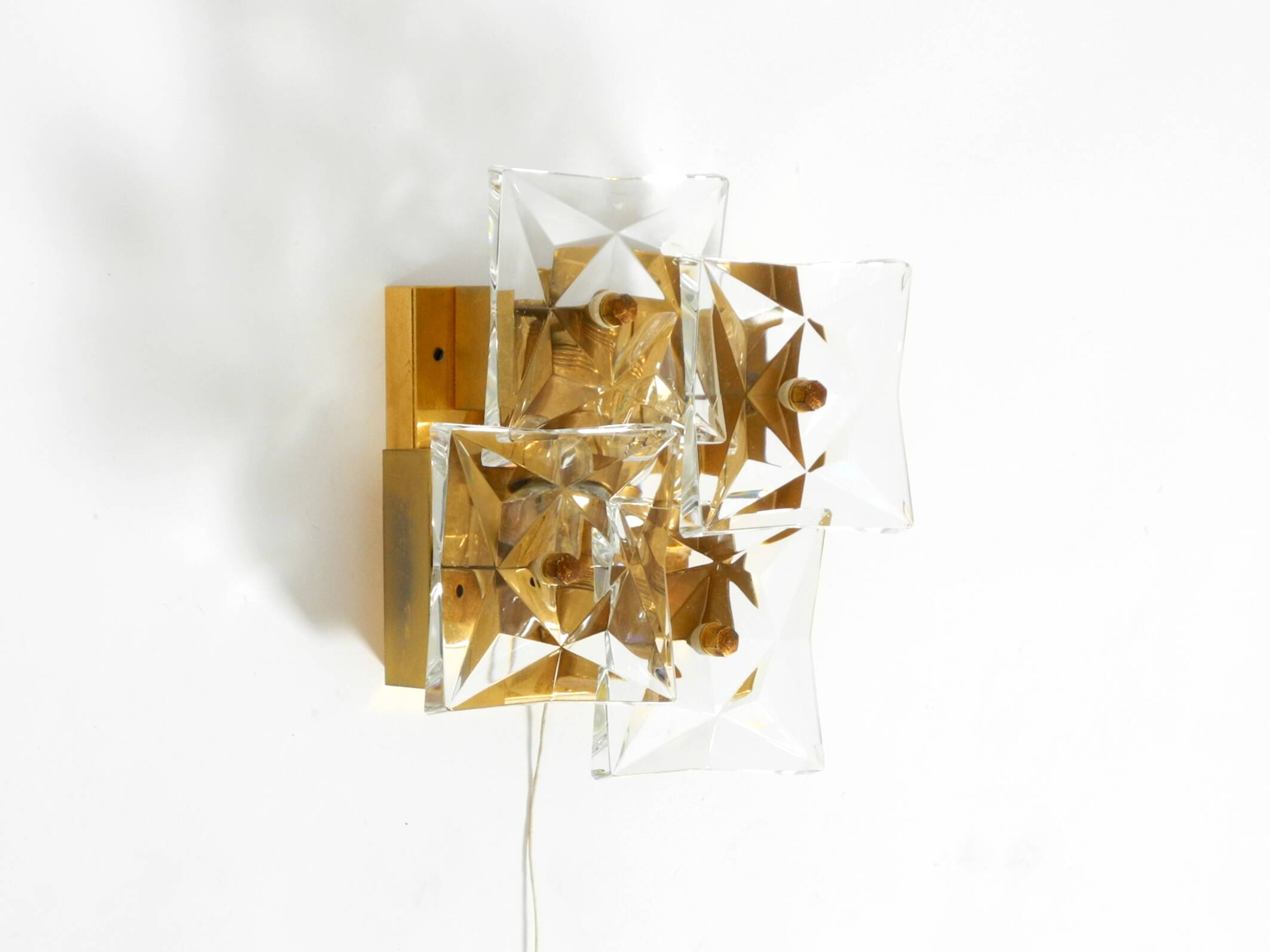 1960s Kinkeldey crystal glass and brass wall lamp in mint condition