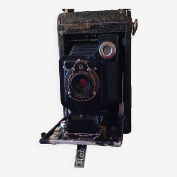 Kodak bellows camera.