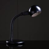 Lampe de table noire mate avec capuchon sphérique