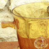 Ice bucket
