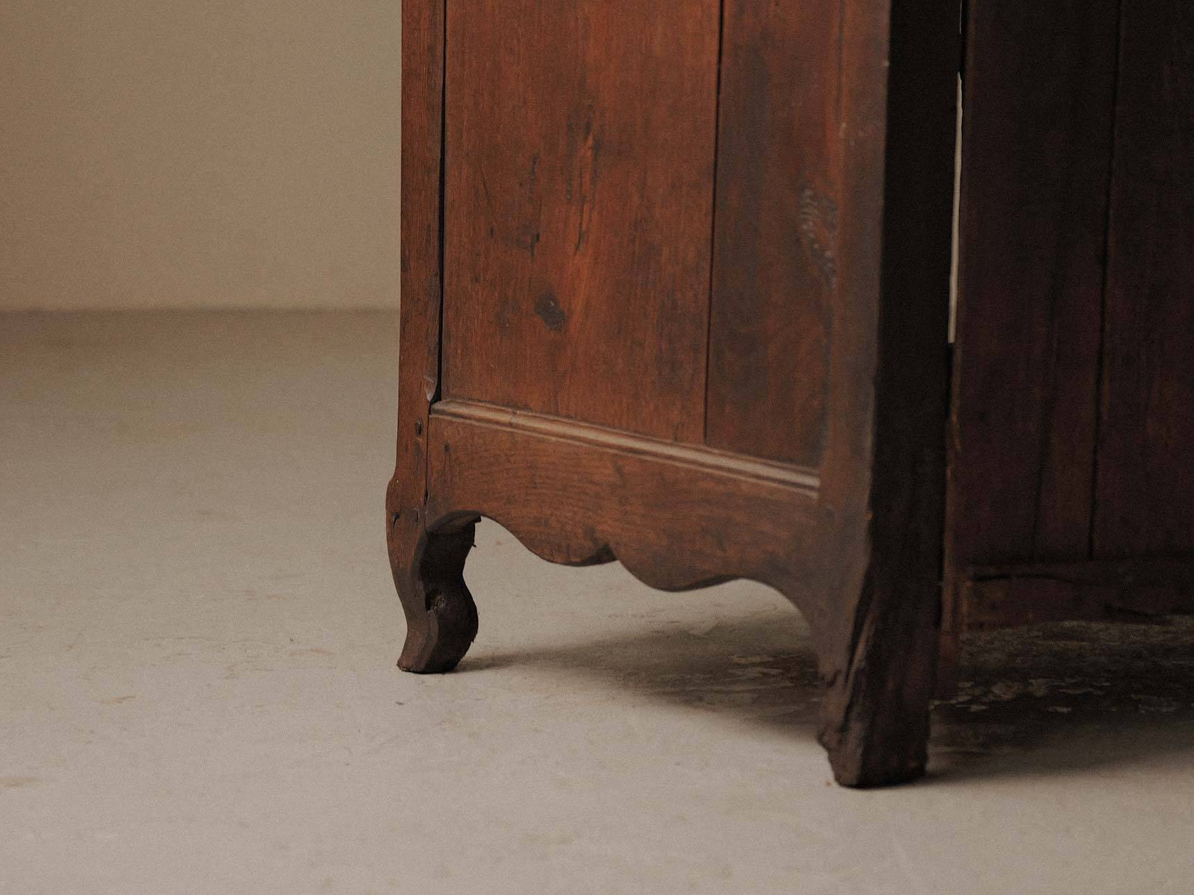 Country buffet in solid wood, Auvergne, 19th century