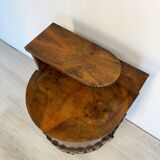 Table de chevet unique en noyer de style Art déco italien, années 1930.