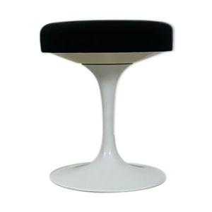 Tabouret eero saarinen
