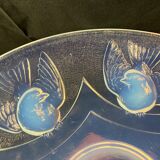 Art Deco bird bowl in opalescent glass, signed circa 1930