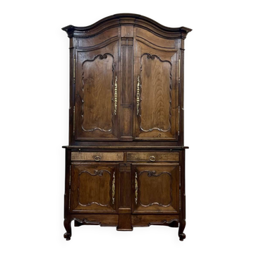 Buffet with 2 bodies in oak and chestnut, Breton work, late 18th century.