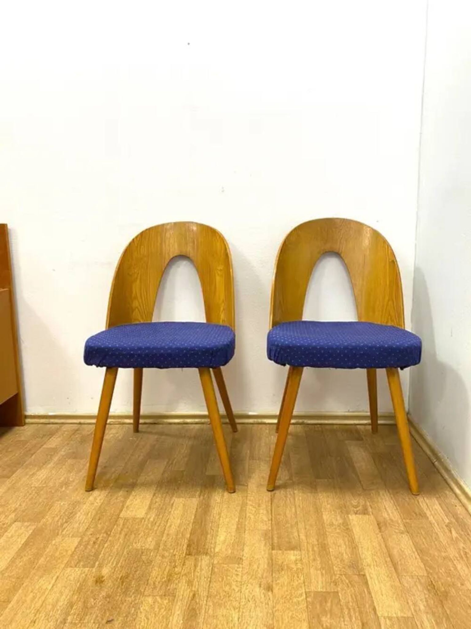 Retro Chair, TON Antonín Šuman, 1960s (Set of 2)