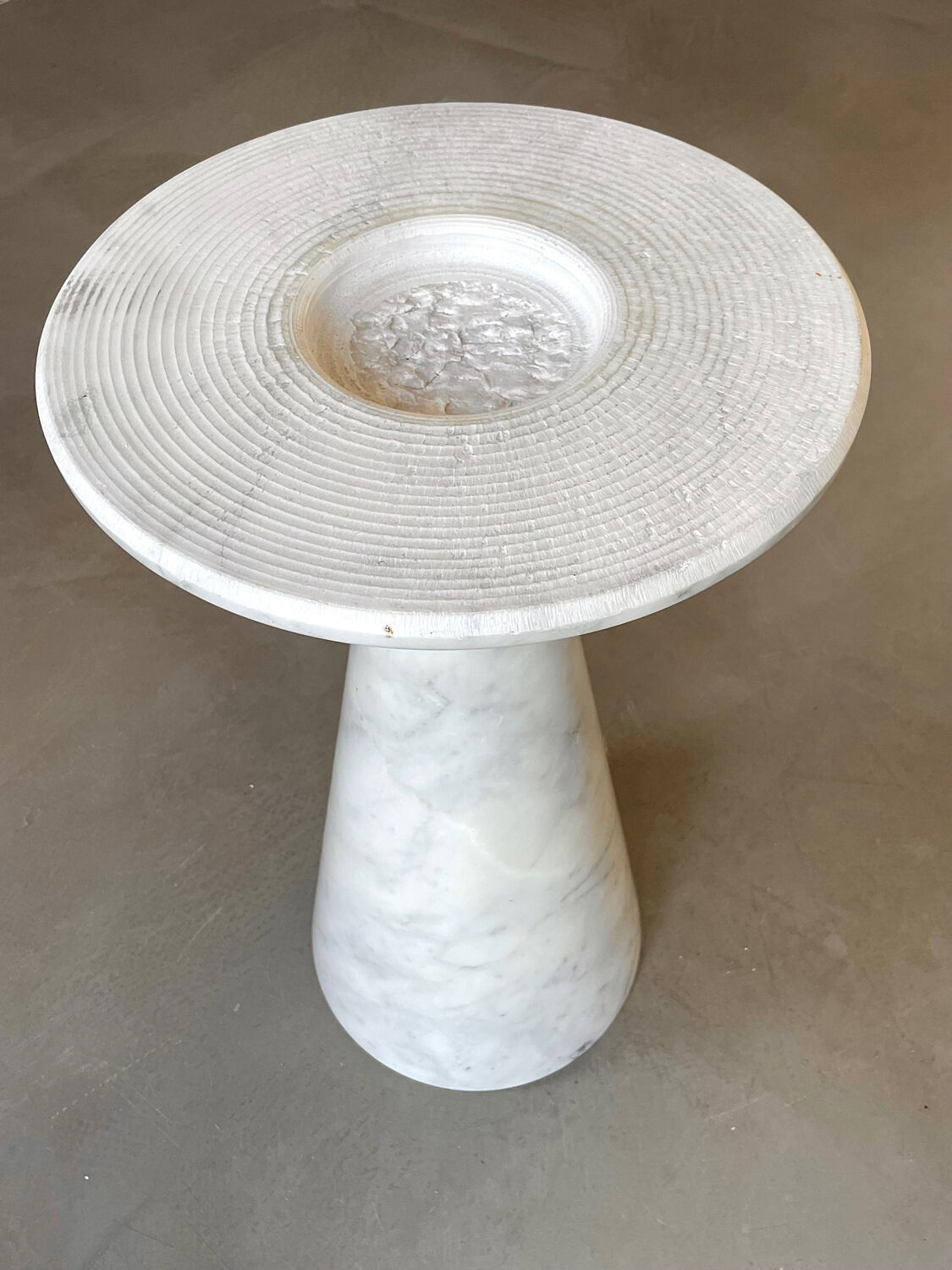 Angelo Mangiarotti white marble dining table model M1