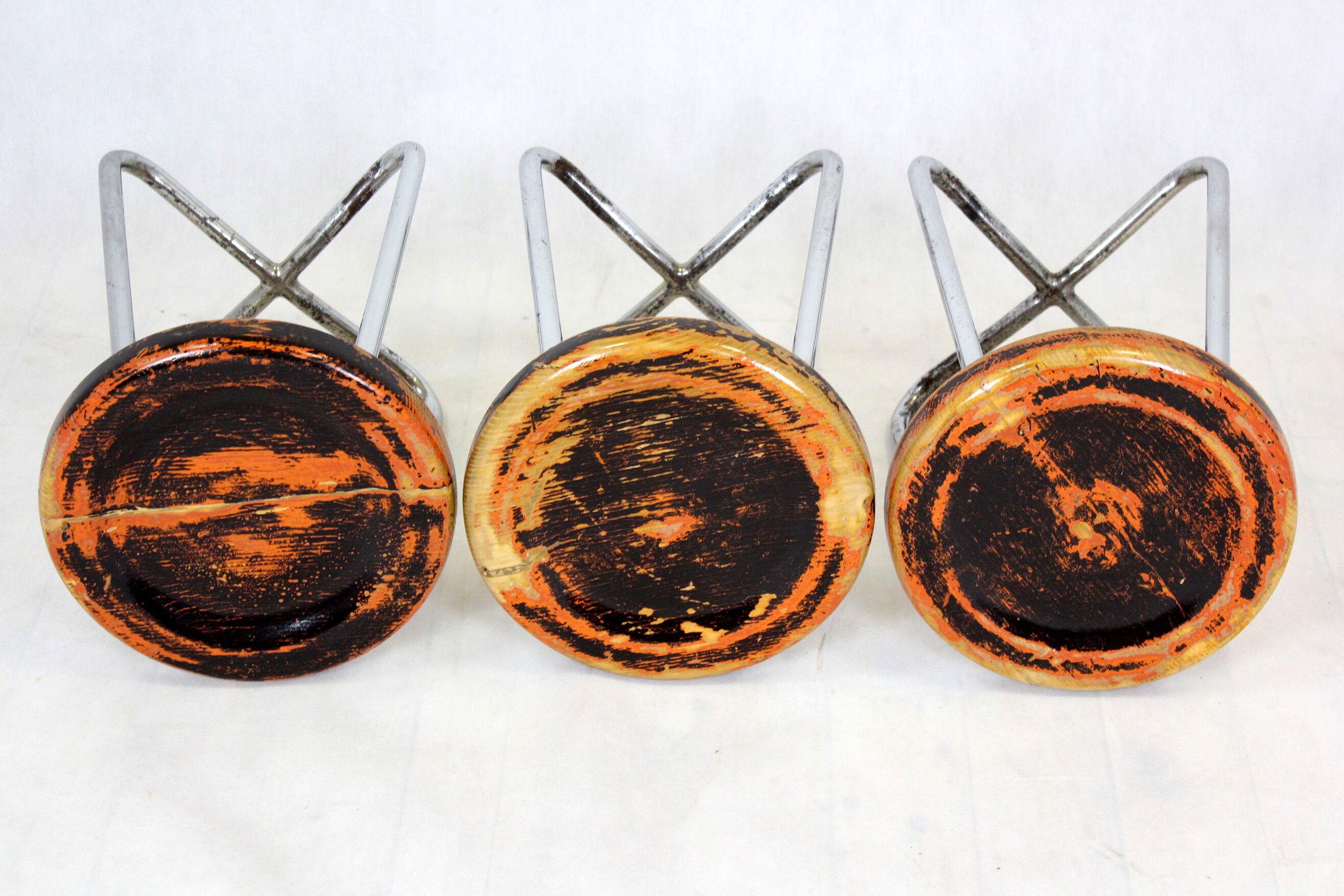 Ensemble de 3 tabourets en acier tubulaire chromé Bauhaus par Robert Slezak, années 1930