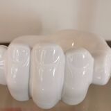 Empty pocket XXL vintage hand in white ceramic