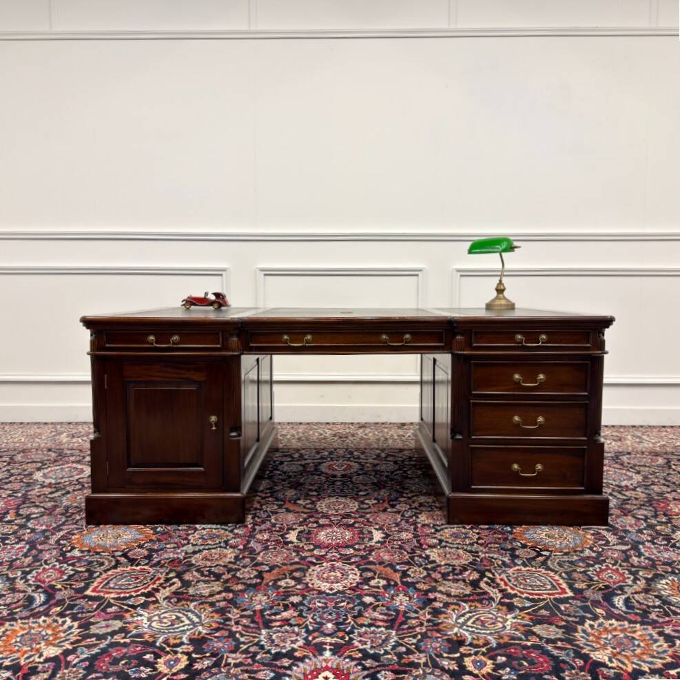 Large classic English Chesterfield partner desk