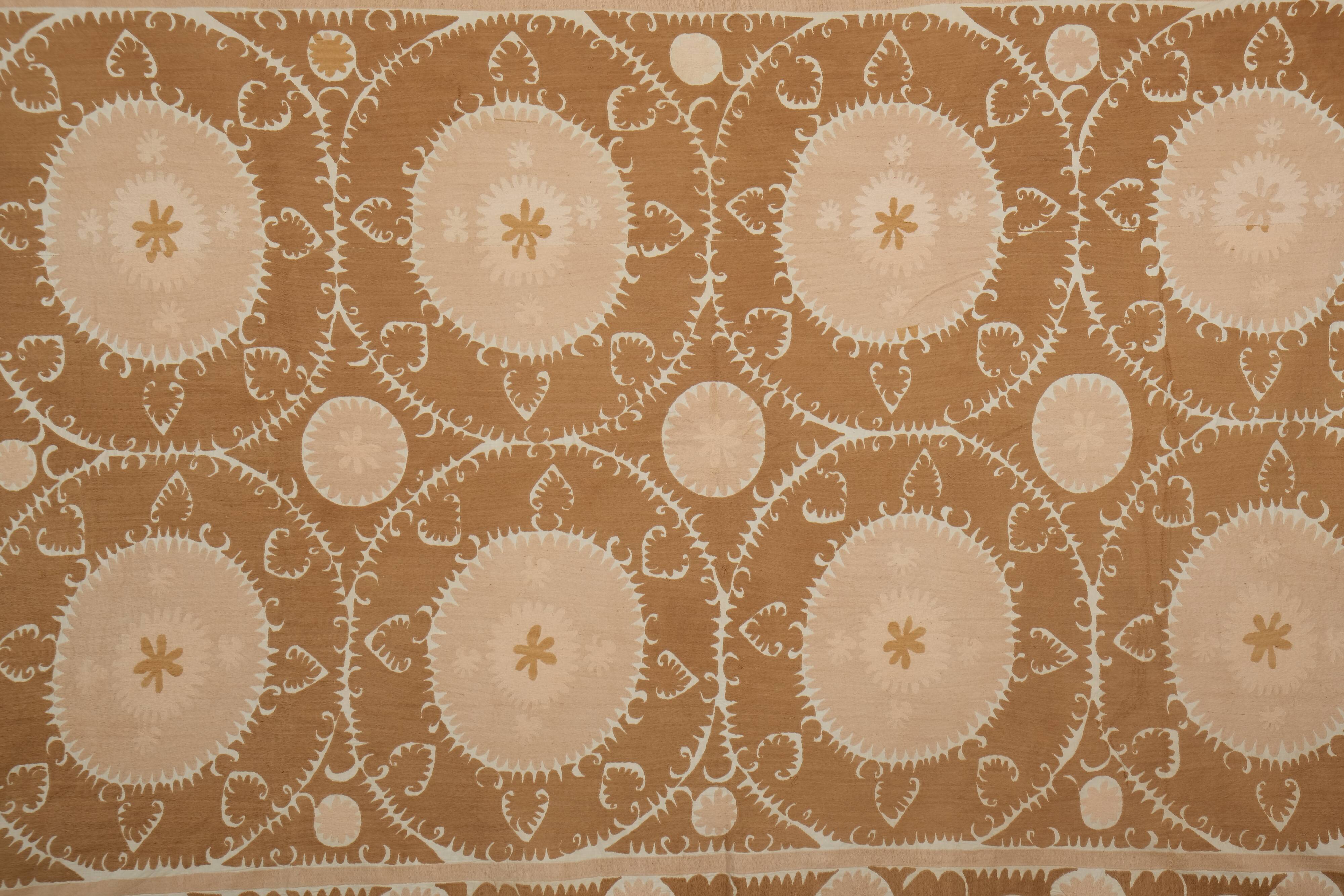 Suzani tapestry 230x350 cm