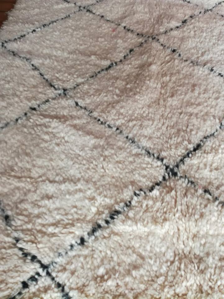 Beni Ouarain rug  260x155cm