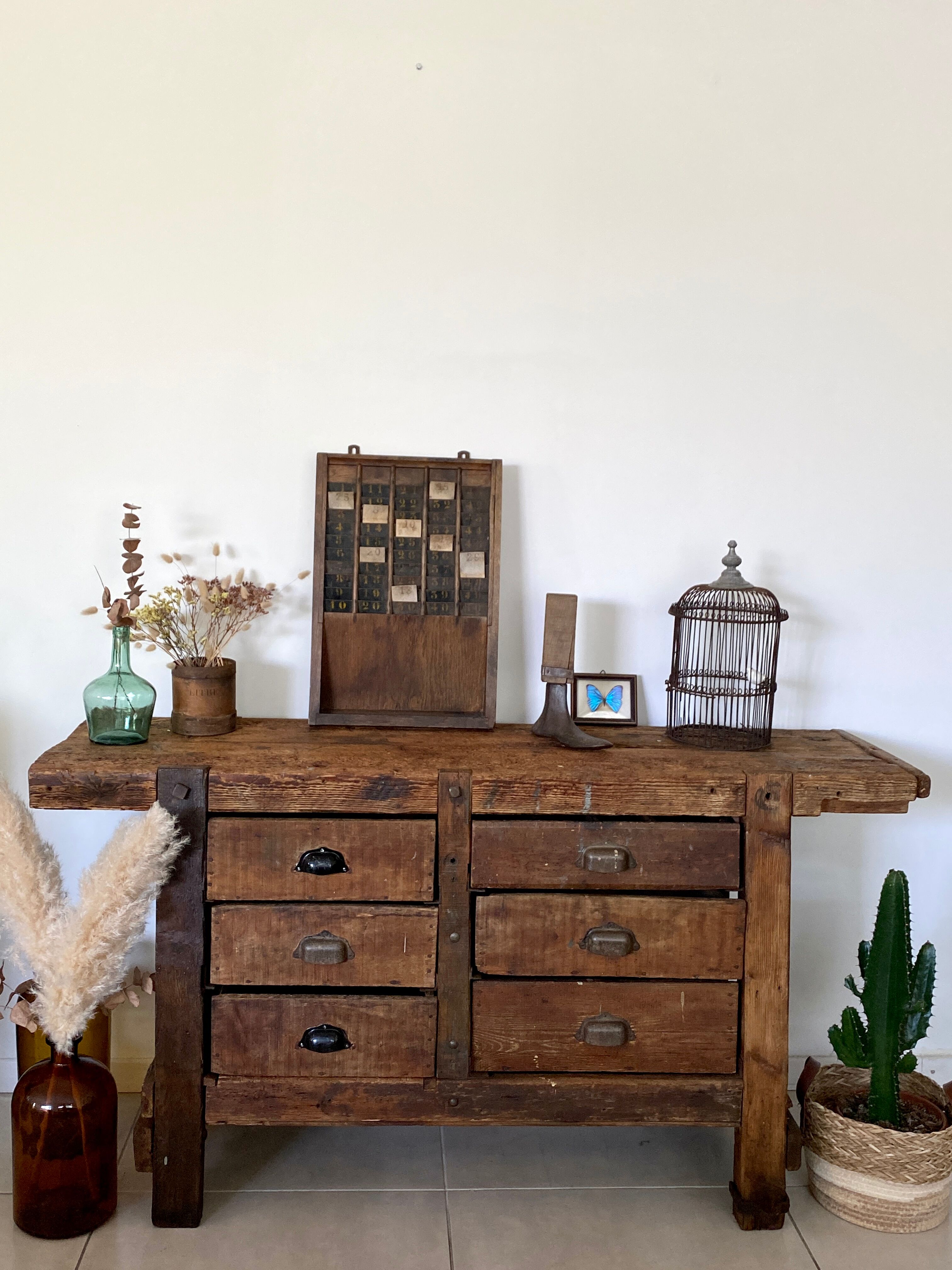 Old wooden workbench