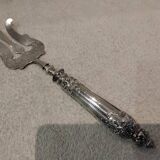 Fish serving fork with 950 silver handle, rococo cherub design