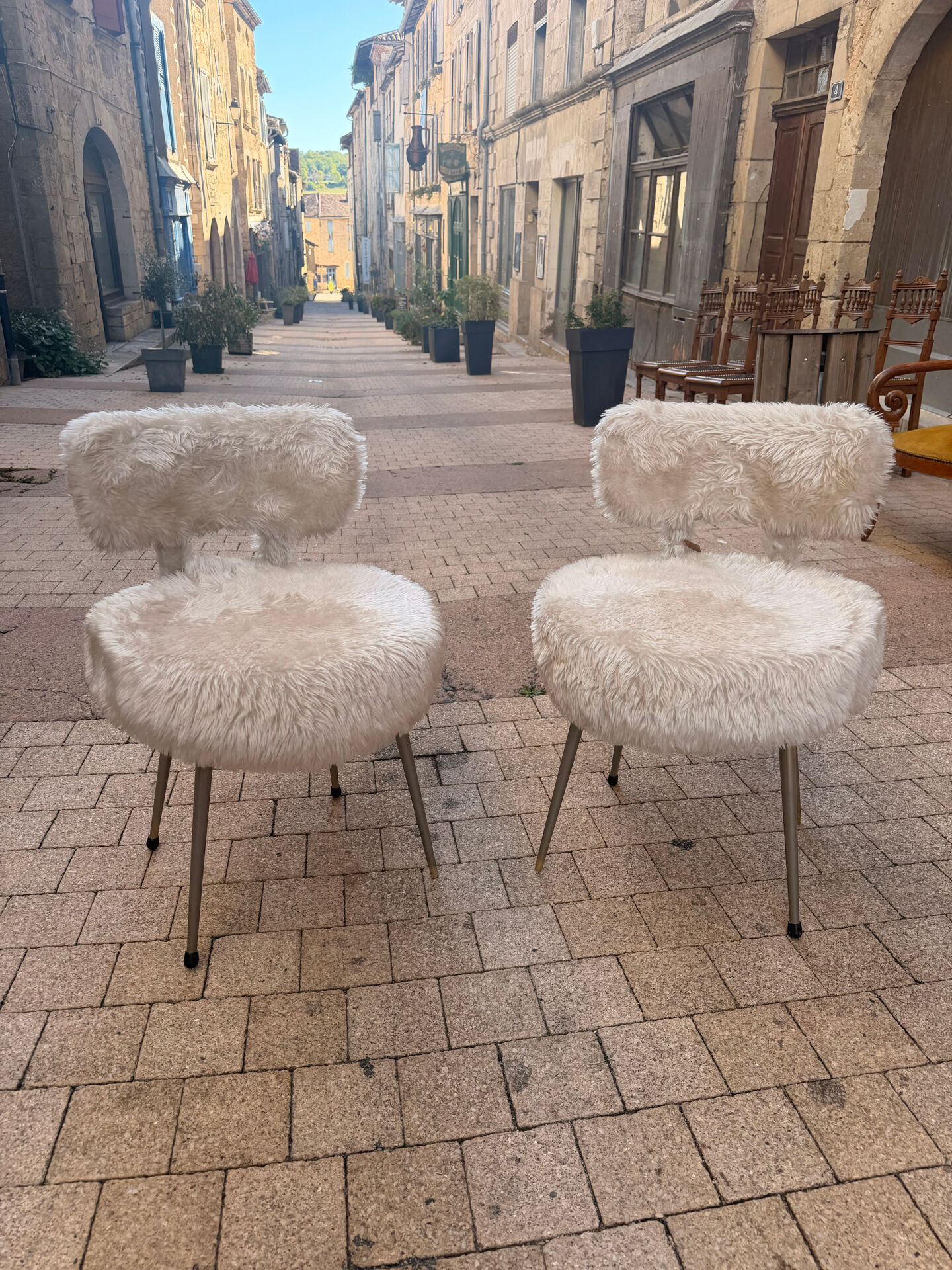 Paire de fauteuil 70’s fourrure