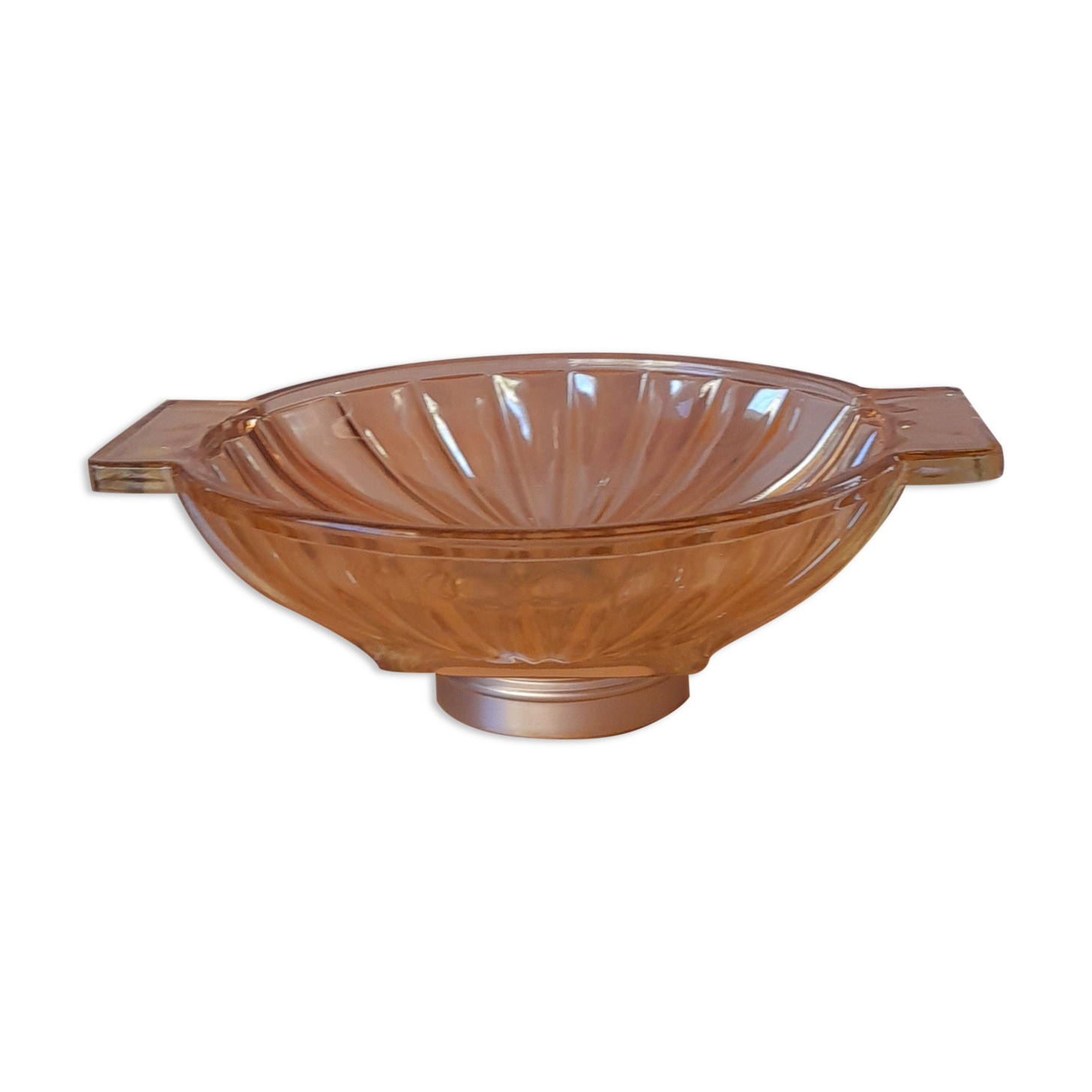 Smoked pink art deco cut