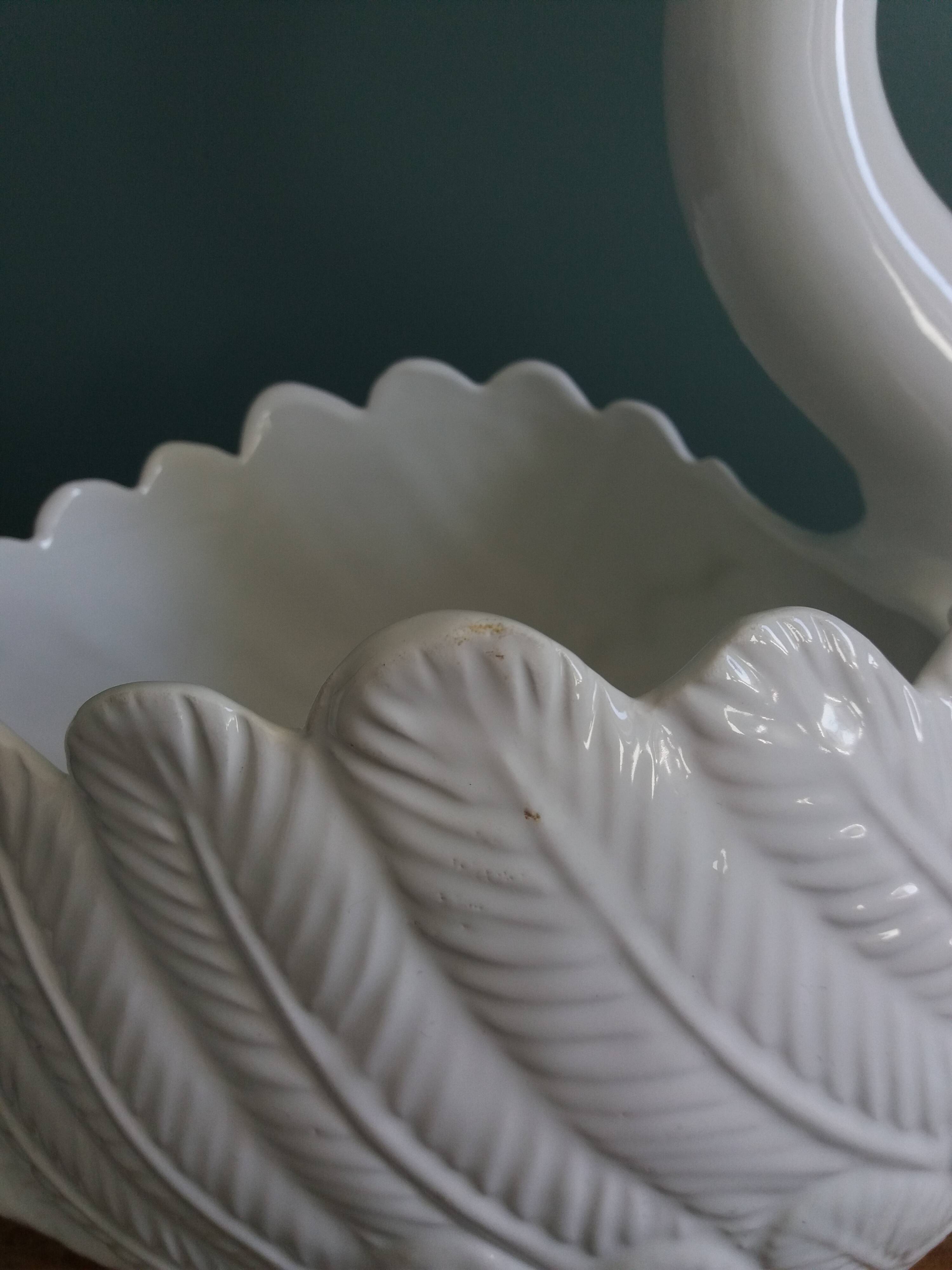 Swan planter pot 34 cm