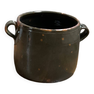 Vintage stoneware pot